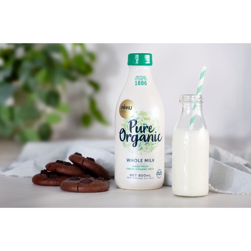Sữa Tươi Nguyên Chất Tiệt Trùng Hữu Cơ PAMU - PURE Organic Chai 800ml