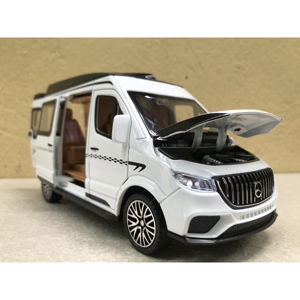 Mô hình xe ô tô MERCEDES Spriter Limousine 1:24
