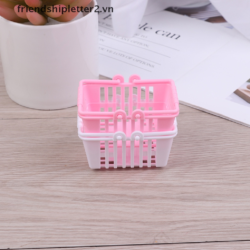 Giỏ đi chợ thu nhỏ trang trí cho nhà búp bê