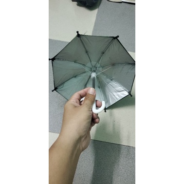 Dù  mini che nắng giá đỡ điện thoại trên xe máy