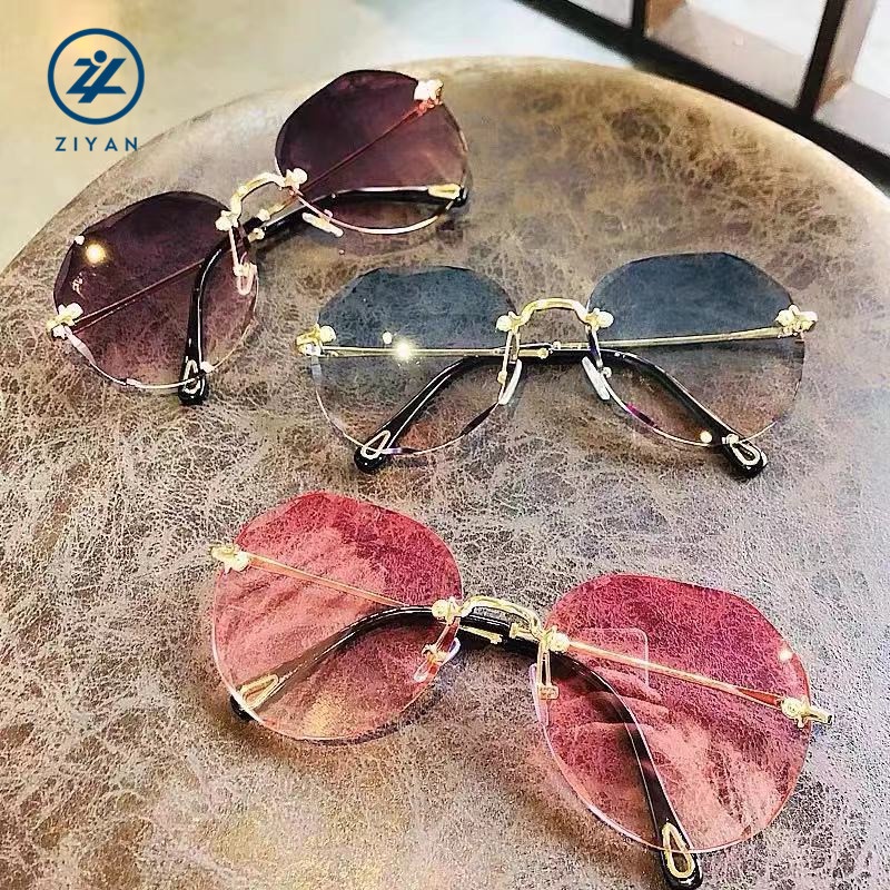 Kính Mát Chống Tia Cực Tím Thời Trang