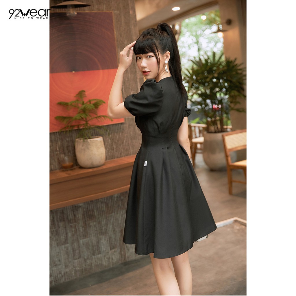 Đầm váy nữ công sở 92WEAR (2 MÀU) đủ size, dáng xòe ngắn tay cổ bèo hai tầng DEW0671 | BigBuy360 - bigbuy360.vn