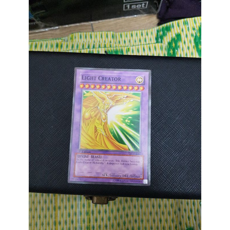 1 lá bài thần Yugioh