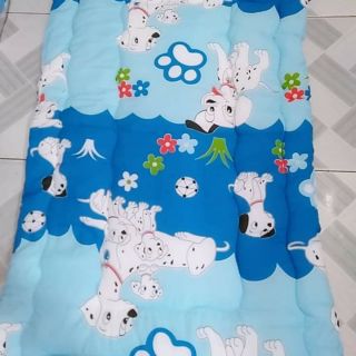 Nệm cho bé đi học mẫu giáo