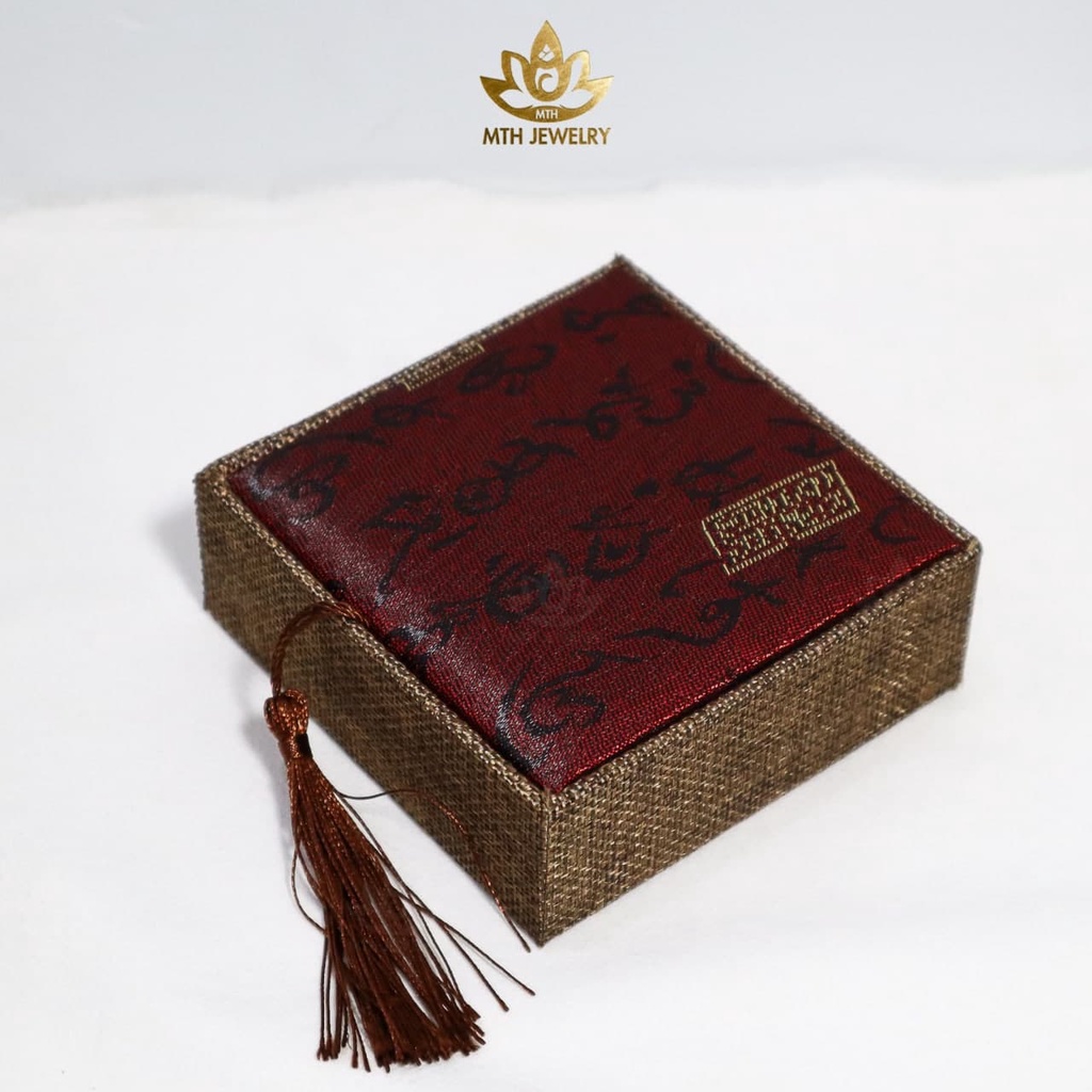 Hộp Gấm, Nhung MTH JEWELRY Màu Đỏ  Chuyên Đựng Vòng Trang Sức Sang Trọng Siêu Đẹp, Chắc Chắn