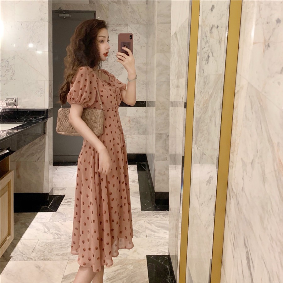 Đầm dáng xòe ngắn tay phối họa tiết chấm bi trẻ trung dành cho nữ | BigBuy360 - bigbuy360.vn