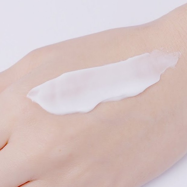 Kem Dưỡng Ẩm Sâu Dành Cho Da Khô, Mất Nước Klairs Rich Moist Soothing Cream 80ml