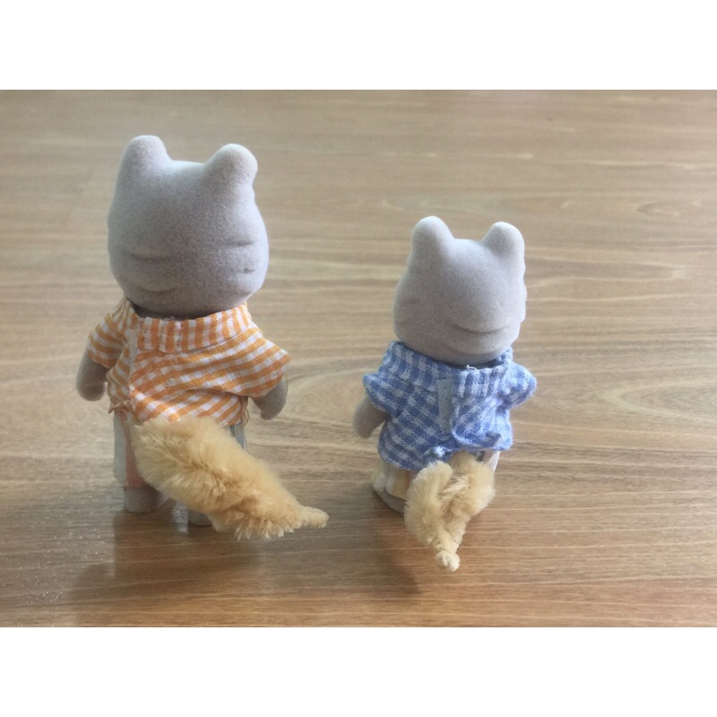 Đồ chơi mô hình các nhân vật Sylvanian .