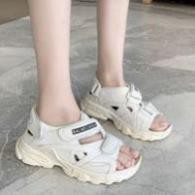 Sandal Nữ, Giày Sandal Nữ Dép Sandal Cao 3Cm Quai Chéo Màu Kem Hàng Quảng Châu Fullbox Chuẩn Size Êm Và Mềm Đế Nhe