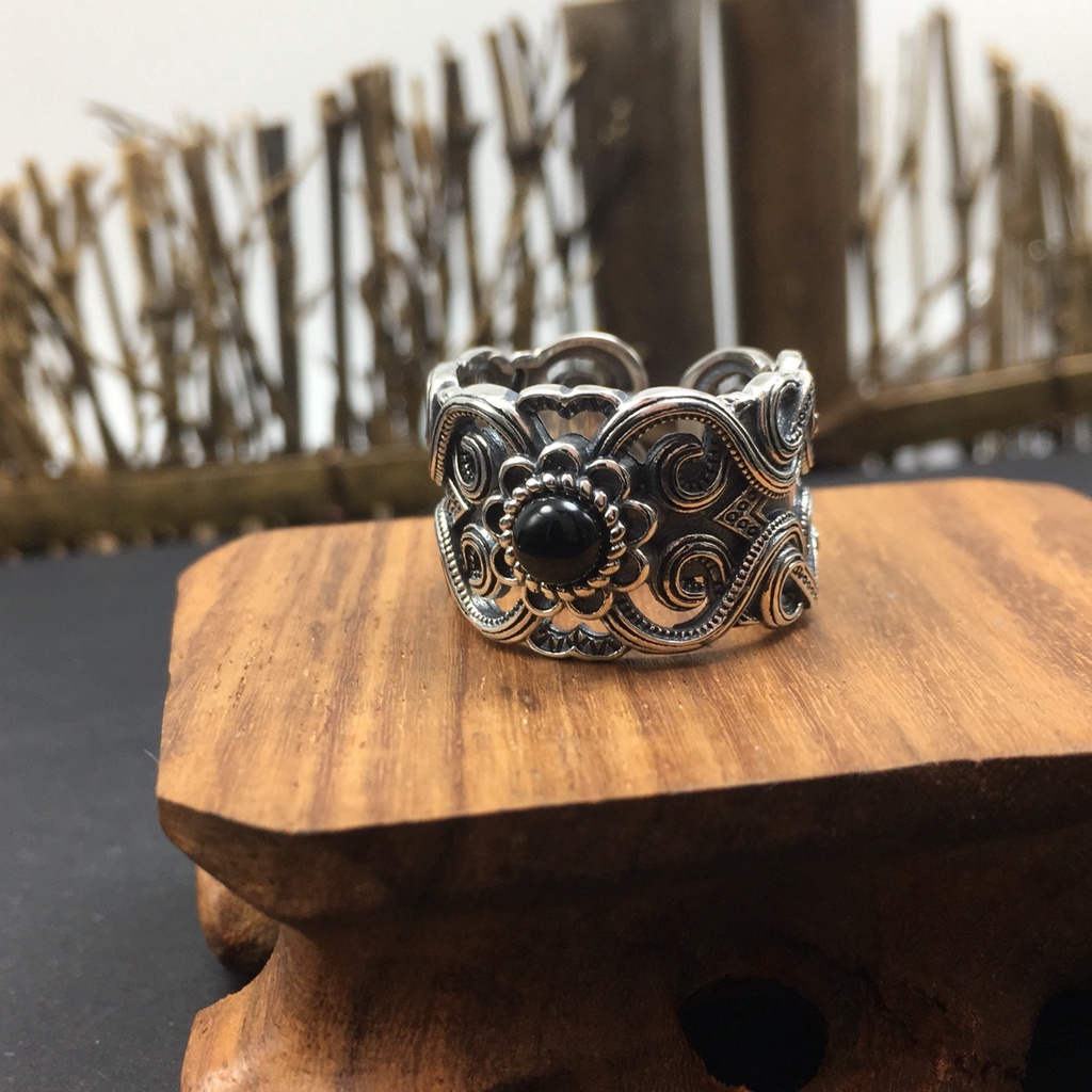 Nhẫn Nam Bạc Đính Đá Đẹp Cá Tính Unisex HipHop Basic Ngầu Trơn Nam Elas Ring Lucifer Store Nhẫn Titan Không Gỉ - Hoa đá