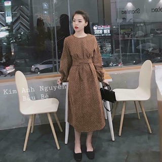 Váy chấm bi nhung