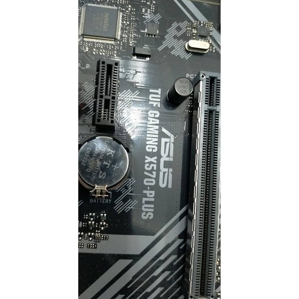 [Zalo giá tốt] Combo CPU AMD Ryzen 7 3700X main x570 plus