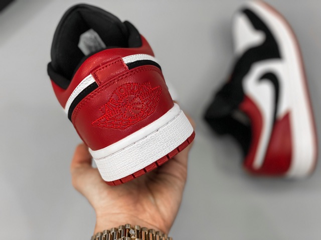 Giày Air Jordan 1 low BlackToe -
