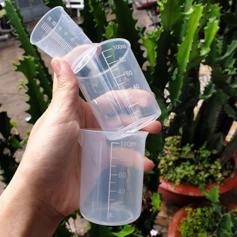 Ly đong dung tích 30ml 100ml  dụng cụ đồ câu