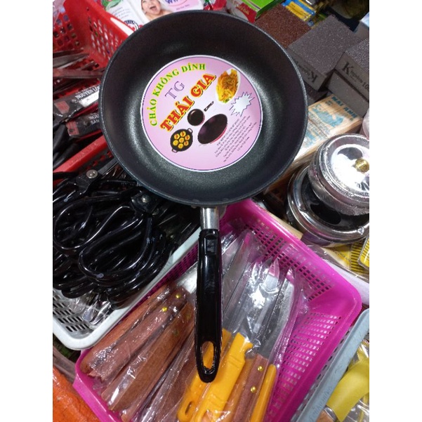Chảo chống dính tay cầm 22cm