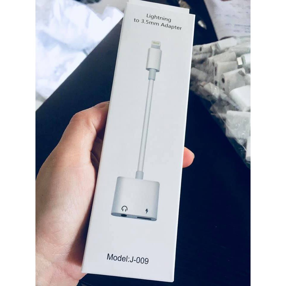 Jack chuyển đổi 2 cổng - Vừa sạc vừa cắm tai nghe cho ip7/7p/8/8p/x/xs max/11/11pro/11pro max/12/rpo/promax