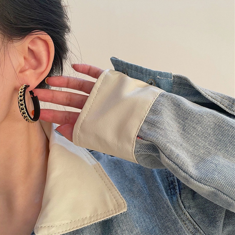 Khuyên tai phối dây xích kim loại màu đen thời trang dành cho nữ