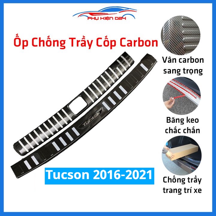 Ốp chống trầy cốp Tucson 2016-2017-2018-2019-2020-2021 thép không gỉ vân Cacbon bảo vệ xe chống va đập