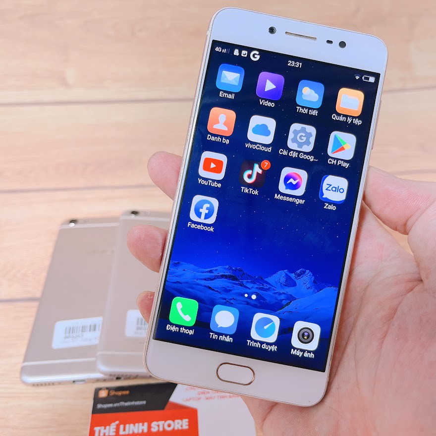 Điện thoại Vivo X7 ram 4G 64G - Màn 5.2 inch Vân tay