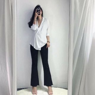 Quần jean loe hot hit