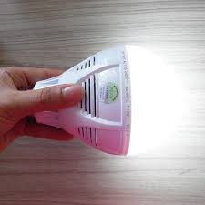 Bóng Đèn Led Cảm Ứng Tích Điện 9W kèm đui cao cấp tự phát sáng.