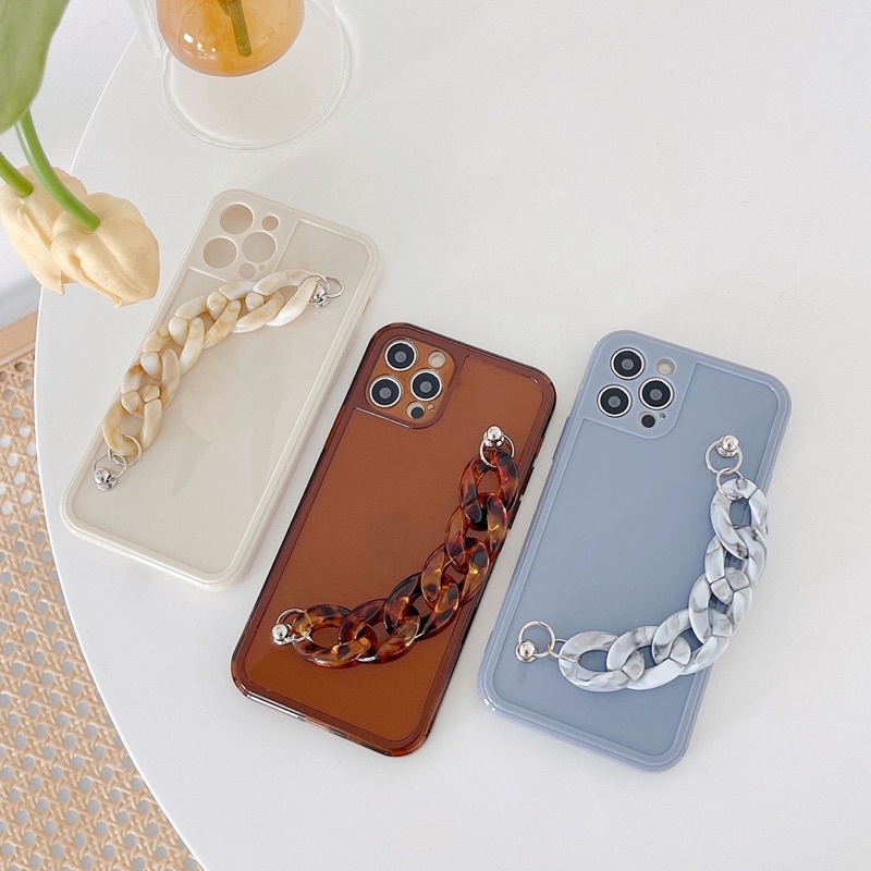 (SIÊU RẺ) Ốp lưng iphone trơn kèm dây xích đeo tay 7plus/8/8plus/x/xr/xs/11/12/13/pro/max/plus/promax