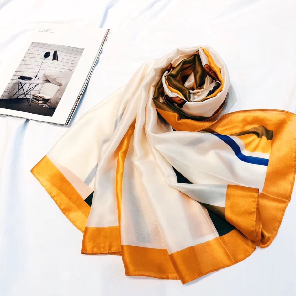 Khăn Choàng Lụa Mềm In Hình Ngựa Thời Trang Đi Biển Mùa Hè Cho Nữ