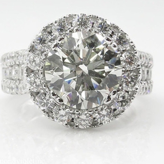 Sparkling Stone-Attached Alloy Ring