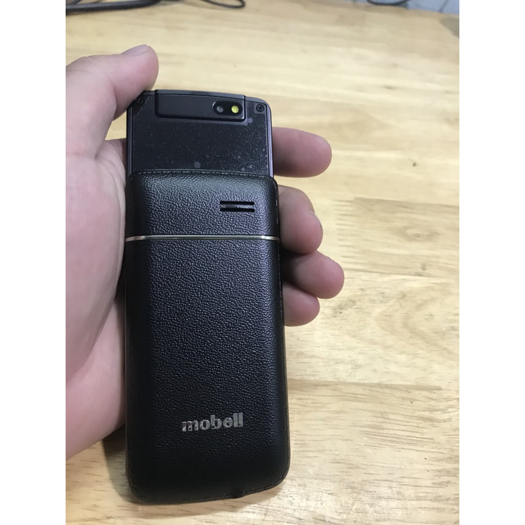 Điện thoai Mobell M889 dạng trượt phím bấm êm chữ to hàng chất pin tốt mới 100% bảo hành chính hãng 12 tháng | BigBuy360 - bigbuy360.vn