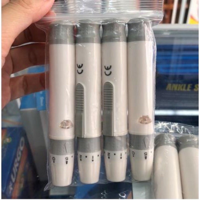 Bút lấy máu thử đường- tặng kèm 10 kim