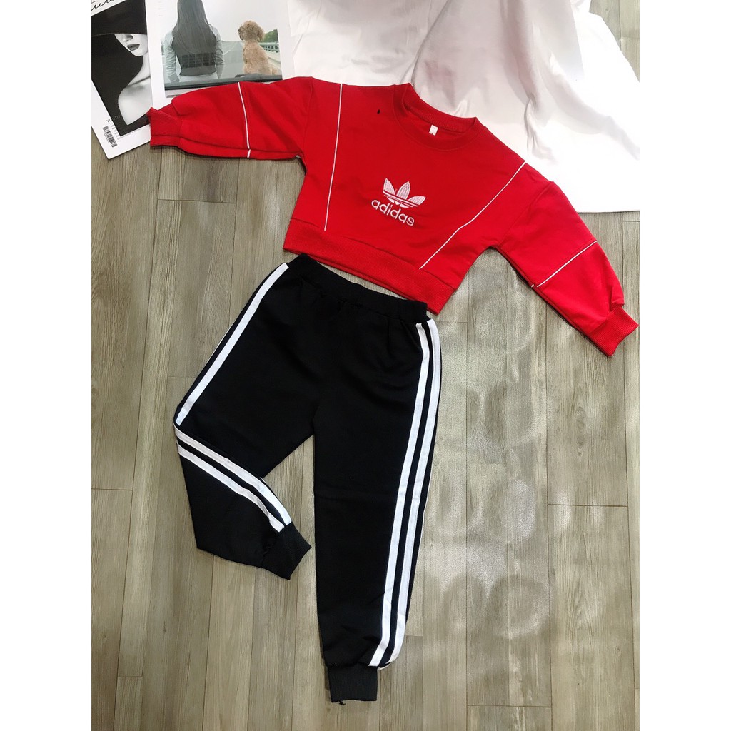 Bộ Thể Thao Dài Tay-Aó Croptop  -Chất Da Cá -Siêu Mịn Đẹp-