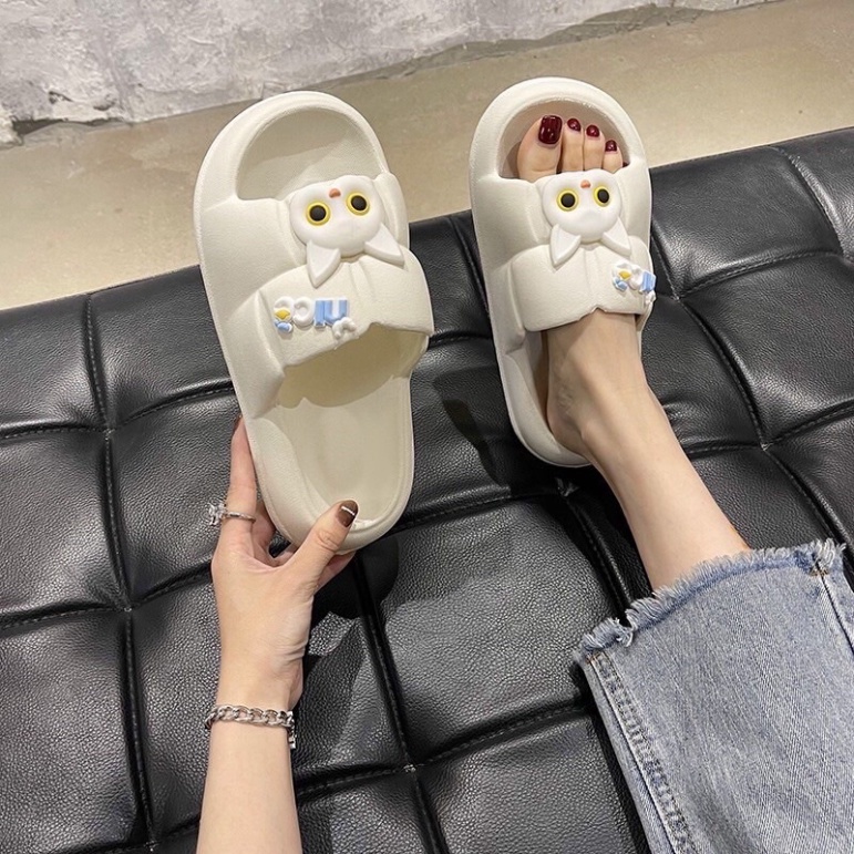 Dép bánh mỳ quai ngang nữ ô vuông đính sticker mèo cute siêu êm siêu bền - DL160