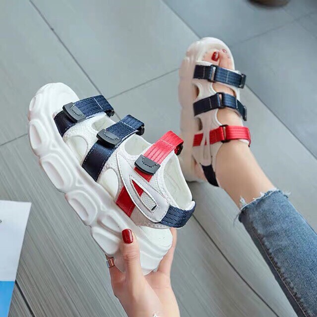 Giày sandal 3 quai mới SDFL đế vân siêu đẹp hàng Quảng châu cao cấp