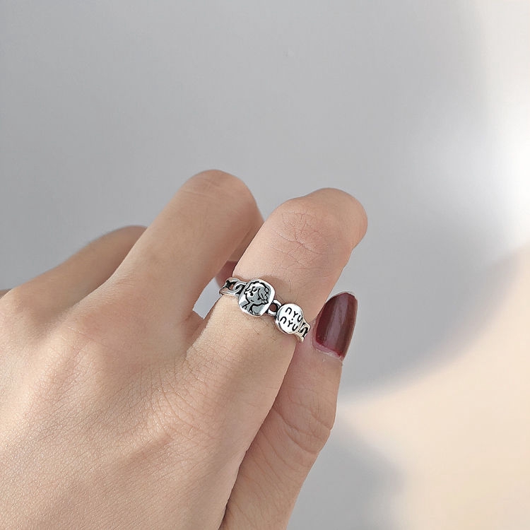 Nhẫn thiết kế theo phong cách Retro cá tính