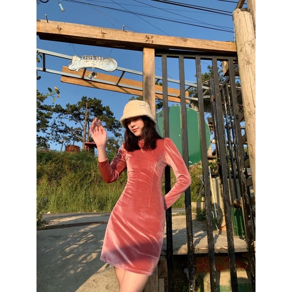 Đầm nhung ngắn cổ lọ tay dài DOKESI  - Adele Dress