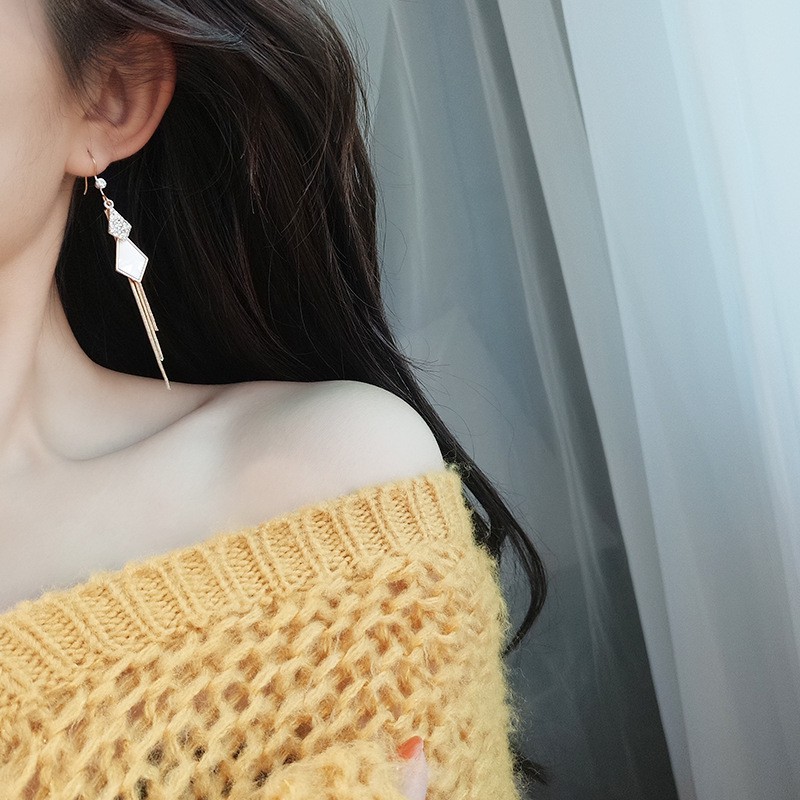 🔥 Khuyên tai nữ tua rua dáng dài nhỏ xinh Hàn Quốc - Bông tai BT130