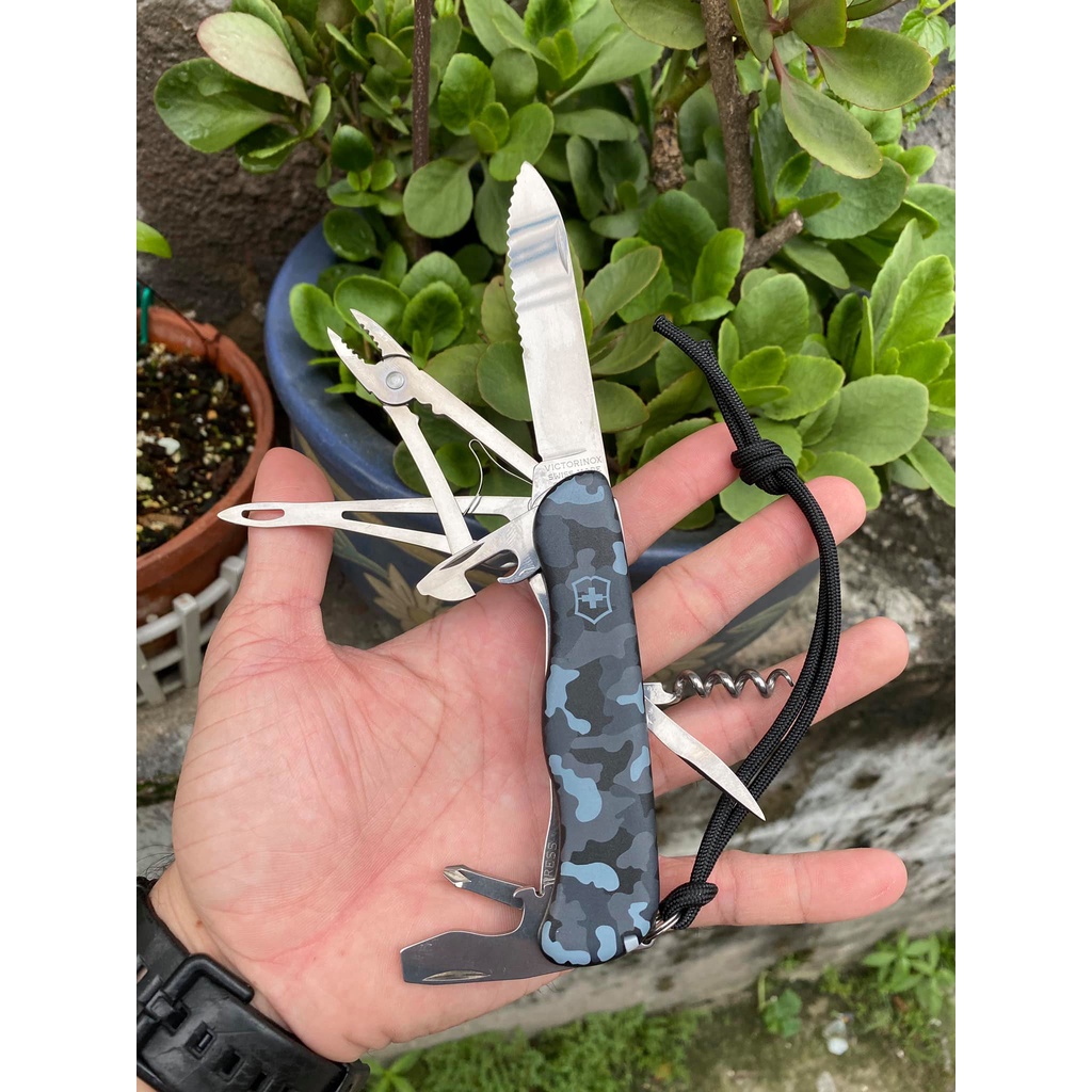 Dụng cụ đa năng Victorinox Skipper Navy Camouflage 111mm 	- 0.8593.W942