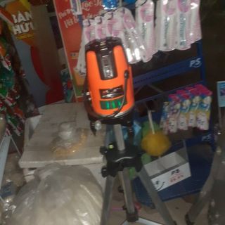 Combo Máy cân mực laser 5 tia  đỏ và chân máy