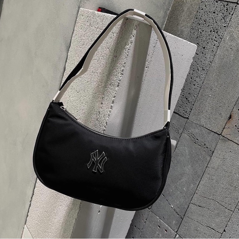 Túi Đeo Vai Nylon Black Đen Siêu Xuất Dư