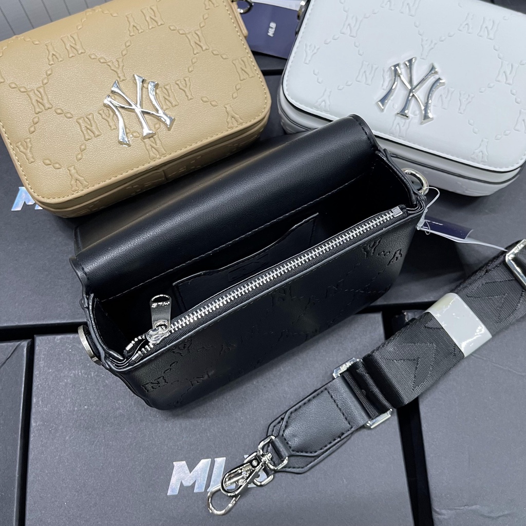 ✅ [ FELIX CHUẨN 1:1 + VIDEO] Túi đeo chéo Da NY Mini MLB Monogram Diamond Embo Newyork Yankees BLACK - 3ACRS041N-50BKS