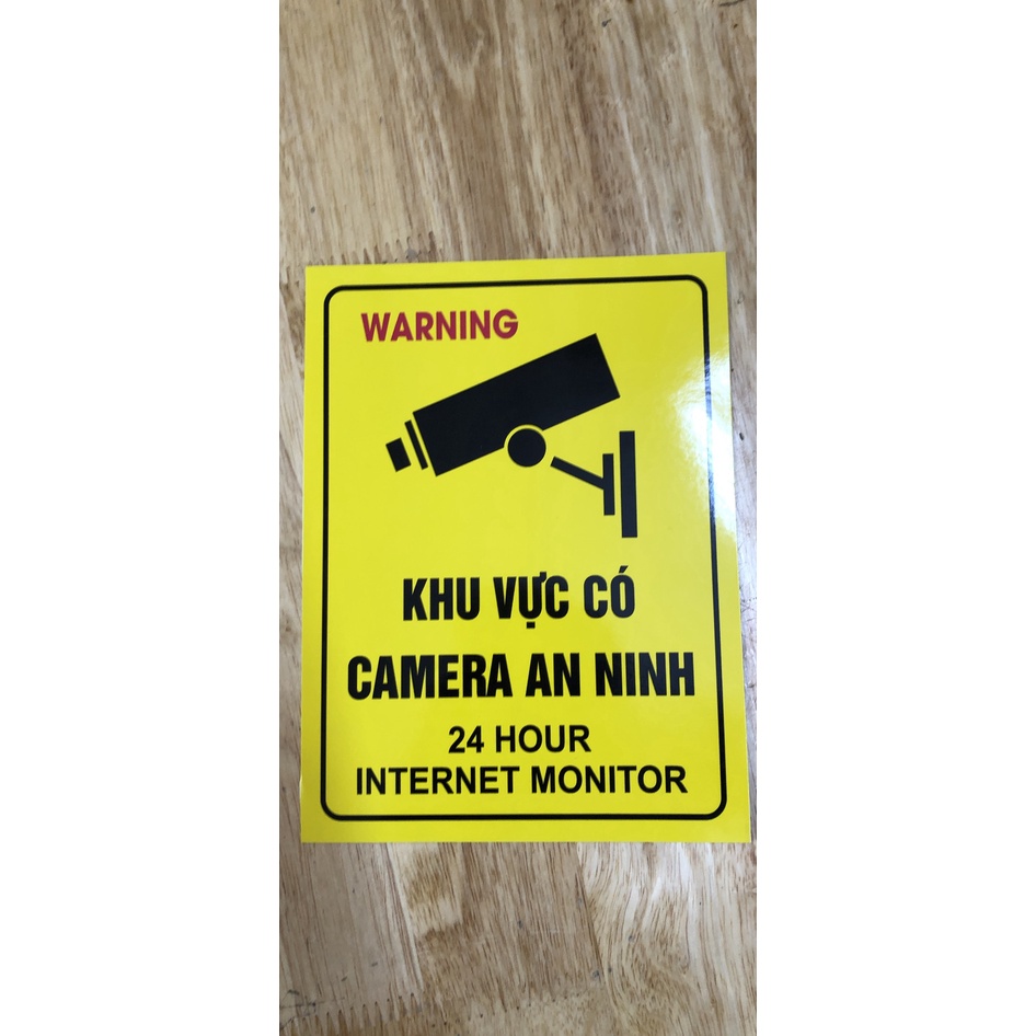 Nhãn dán cảnh báo có camera