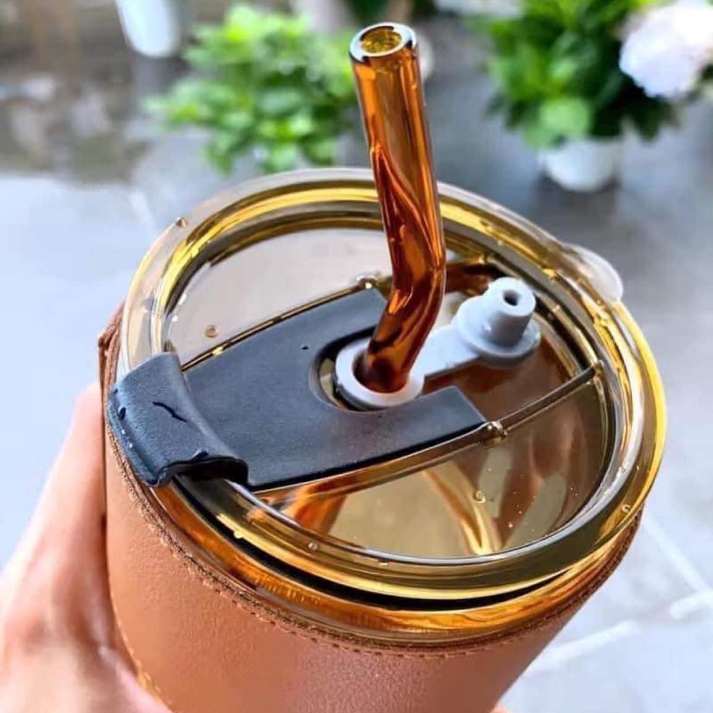 Ly cốc thủy tinh có nắp đậy và ống hút bọc da dung tích 450ml kiểu dáng sang trọng