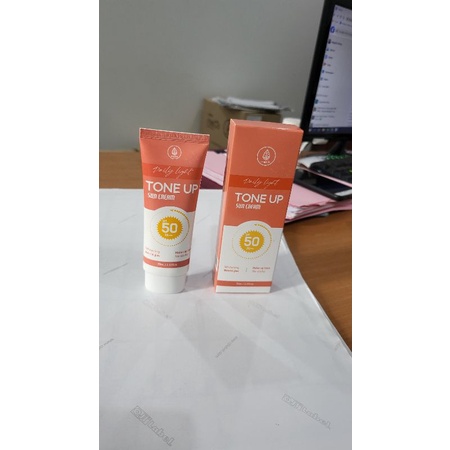 KEM CHỐNG NẮNG MEDB TONE UP