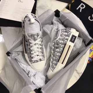 Giày sneaker Dior (Fullbox + bill) có video