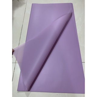 GIẤY BÓNG MỜ TRƠN DÙNG ĐẺ BÓ HOA