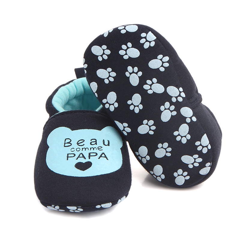 Giày bốt giữ ấm mùa đông cho bé