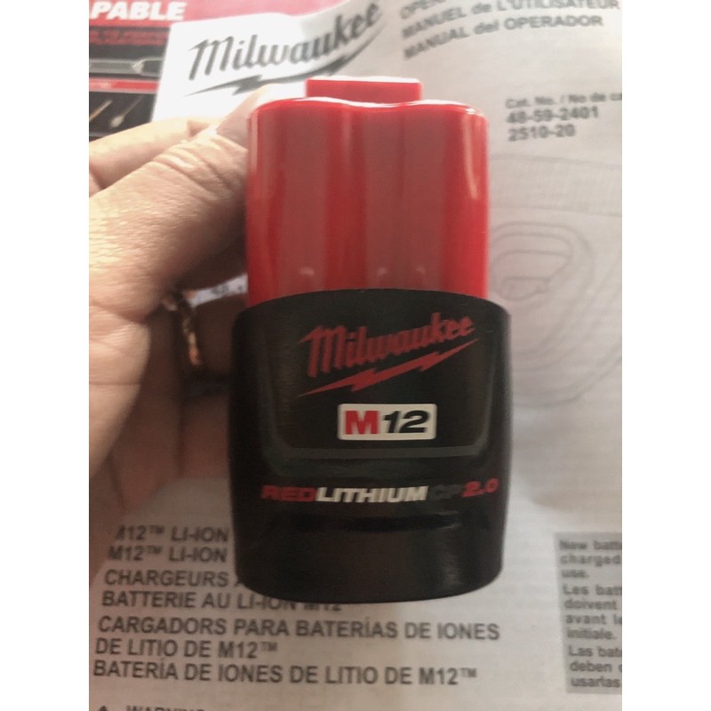 Pin Milwaukee 12v 2A