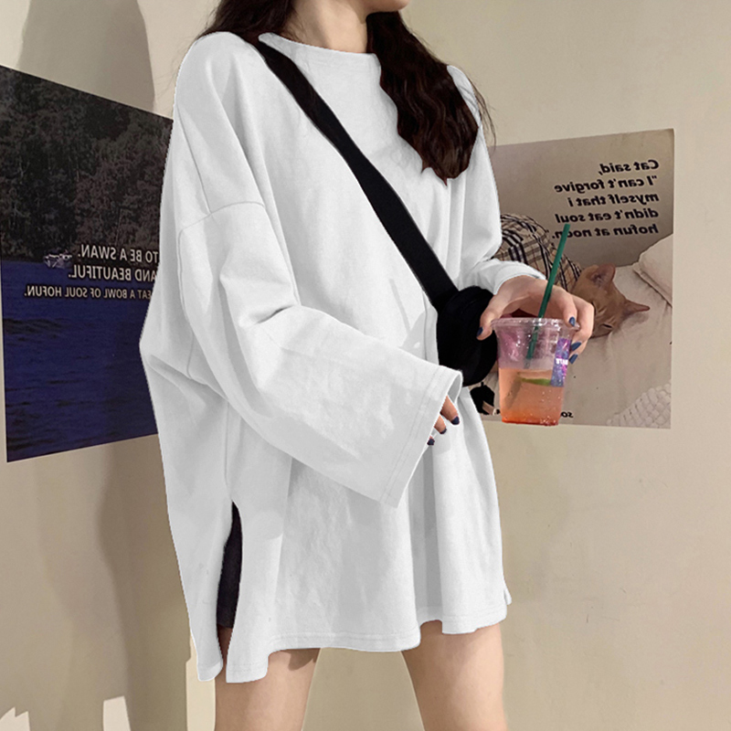 Áo thun nữ IELGY tay dài dáng rộng xẻ tà