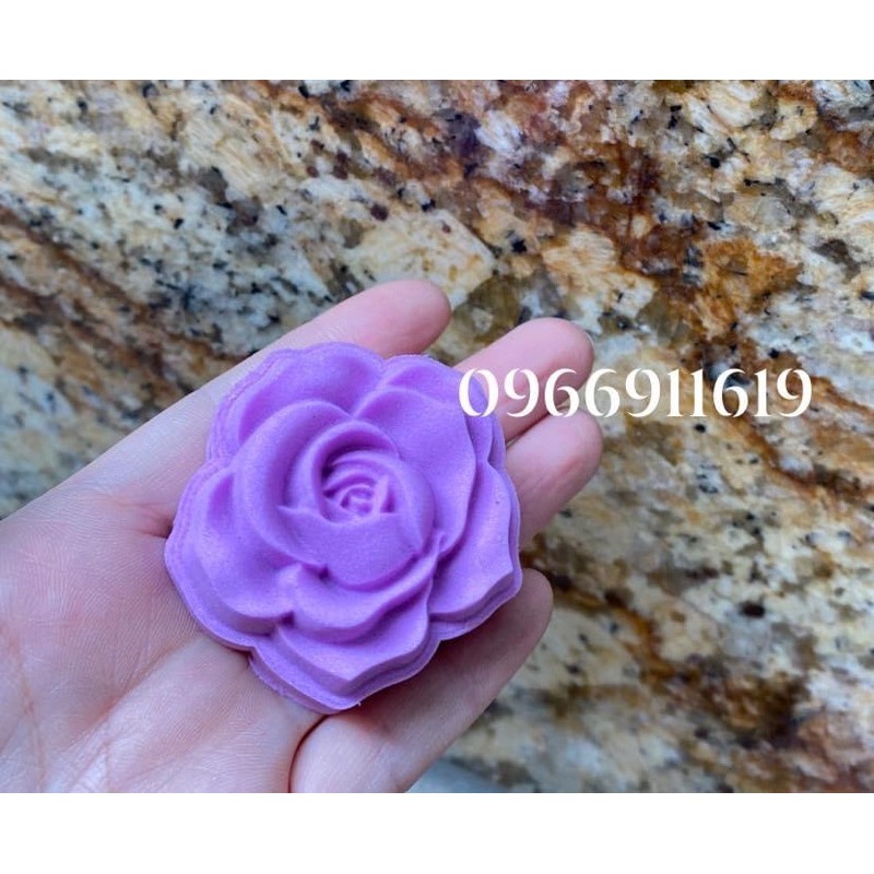 khuôn trung thu 50 gam hoa hồng 1 mặt nhấn