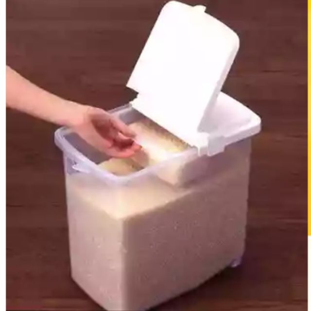 THÙNG ĐỰNG GẠO MÀU TRẮNG -  10KG, NẮP BẬT, CÓ BÁNH XE - NHẬT NK